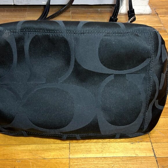 COACH BLACK "C" ALLOVER LOGO SHOULDER BAG MODEL- D1249-20884M - Picture 4 of 10